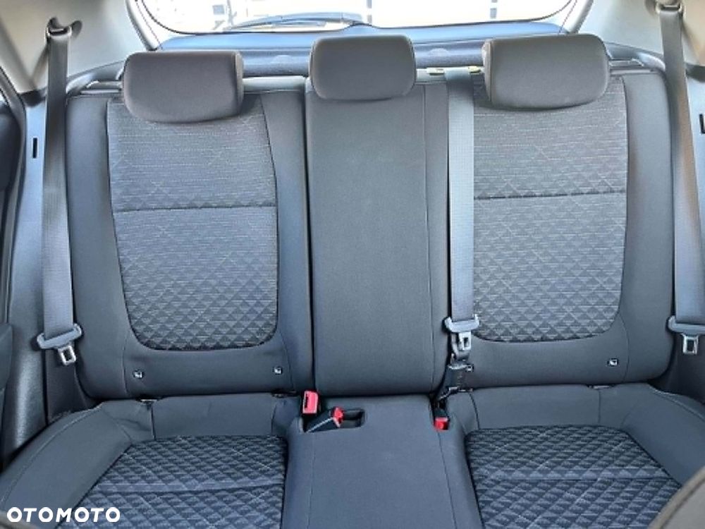 Kia Rio 1.2 M - 12