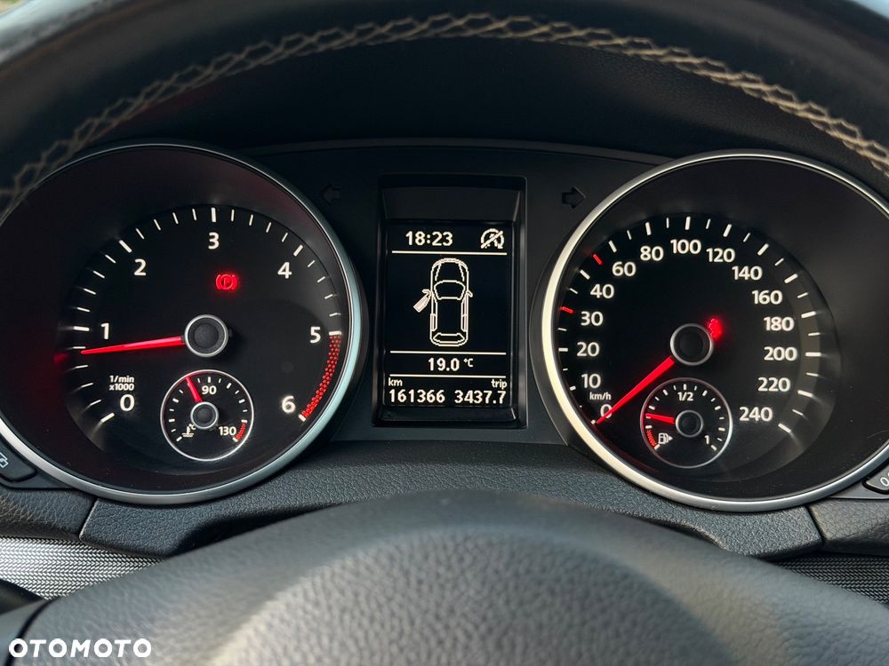 Volkswagen Golf 2.0 TDI DPF Team - 22