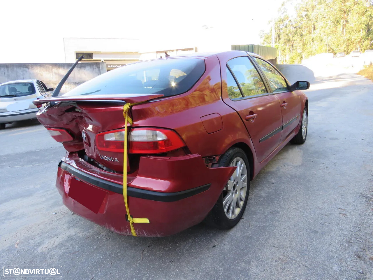 Renault Laguna II 1.8 (116Cv) de 2003 - Peças Usadas (8583) - 4