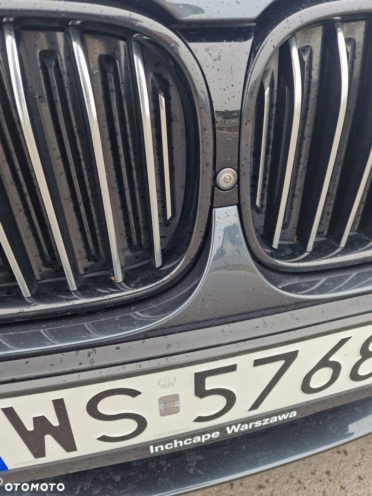 BMW Seria 7 ver-740li - 12