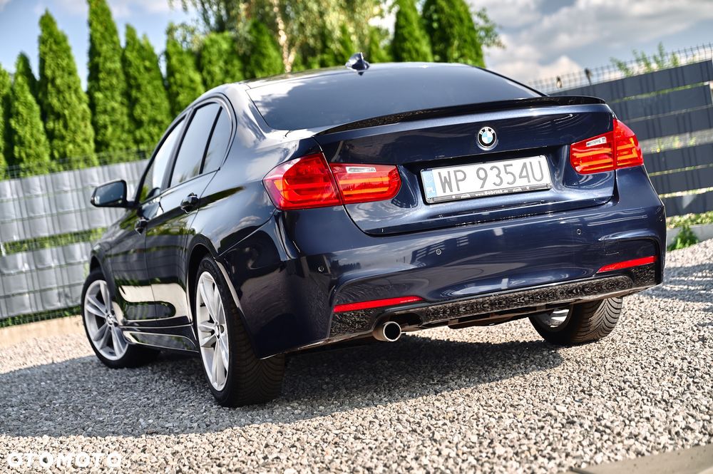 BMW Seria 3 320d - 28