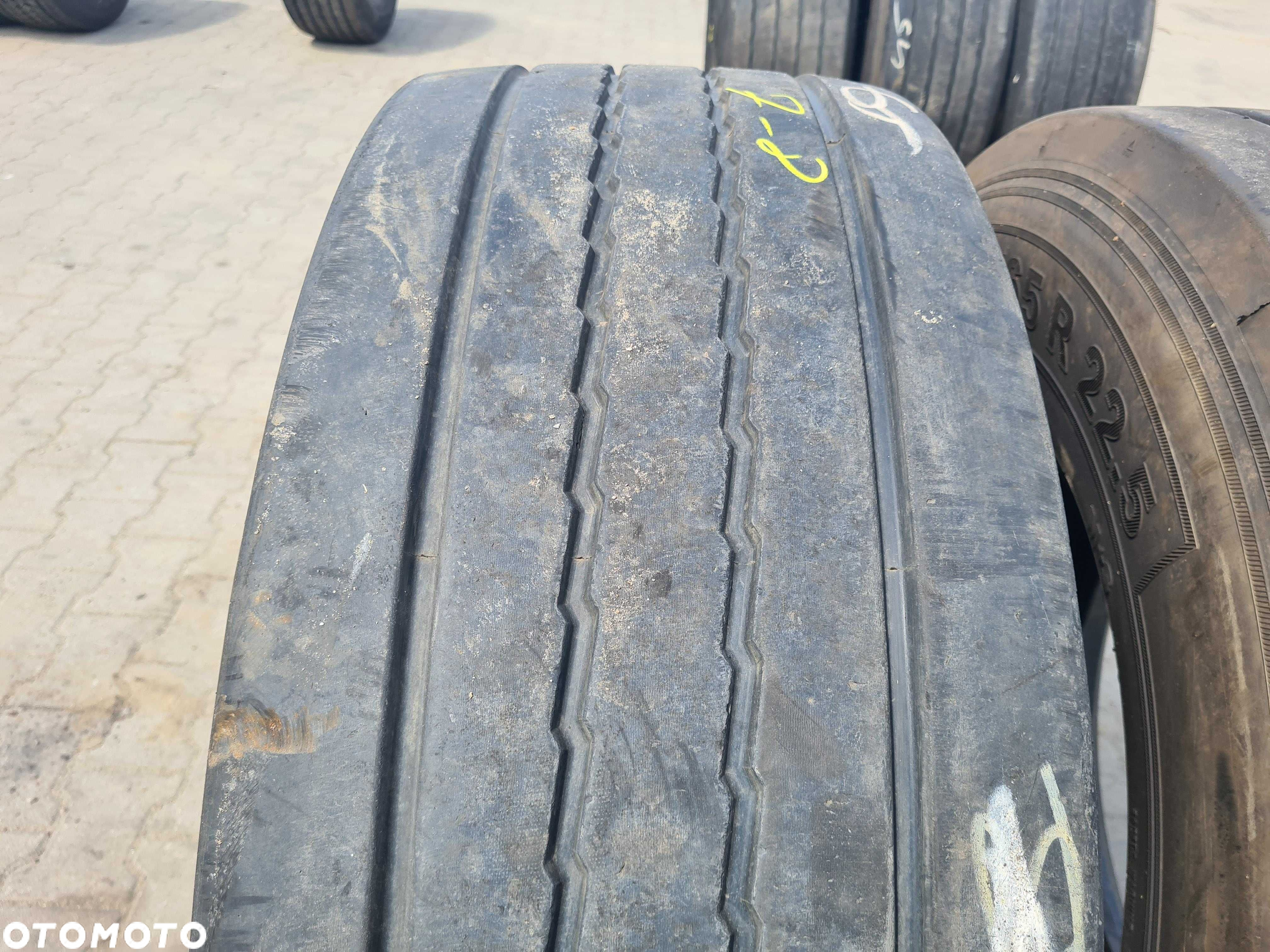 385/65R22.5 Opony  BARUM BT200 ROAD  7-8mm Naczepa BT 200 - 5