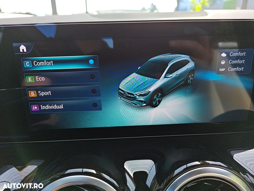 Mercedes-Benz GLA 200 7G-DCT Progressive Advanced - 20