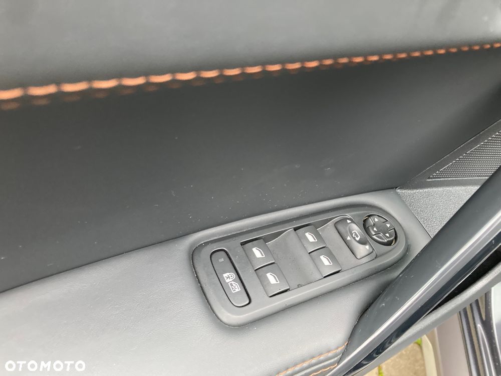 Peugeot 508 RXH BlueHDi 180 EAT6 Stop&Start - 26