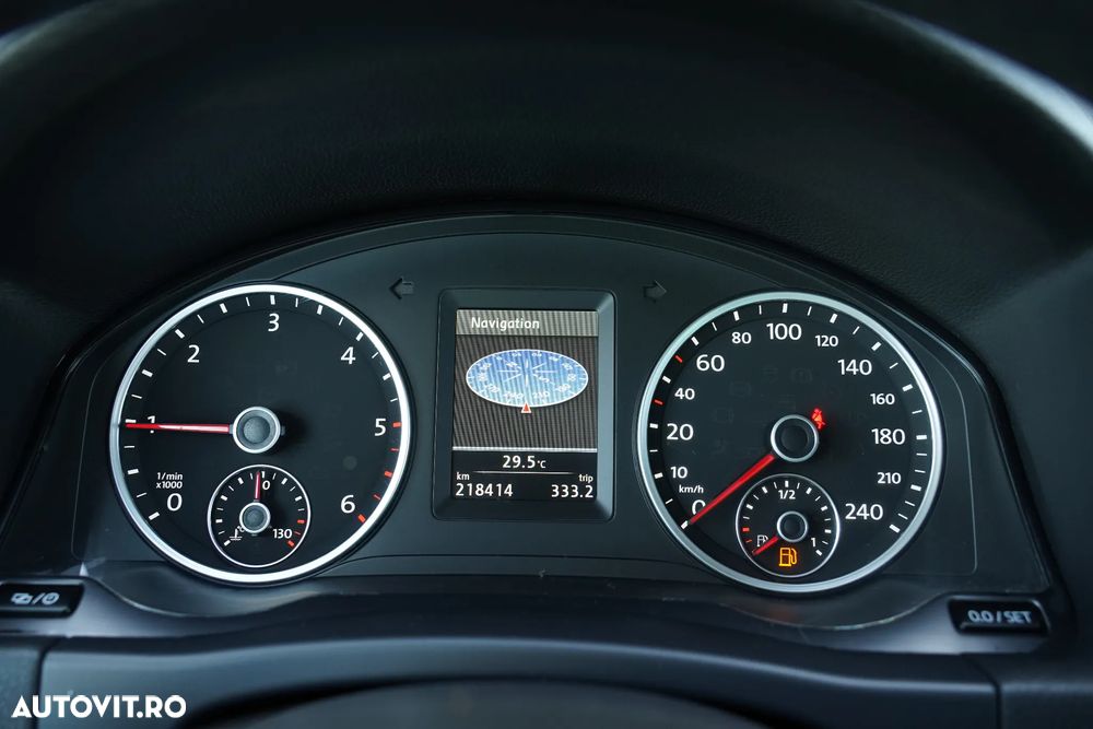 Volkswagen Tiguan - 14