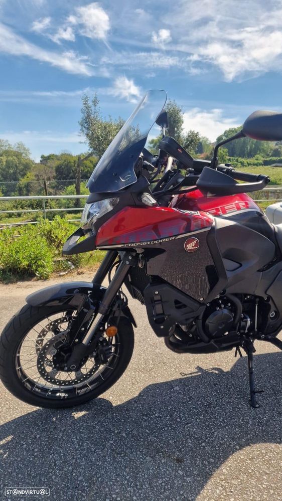 Honda VFR Cross Tourer - 5