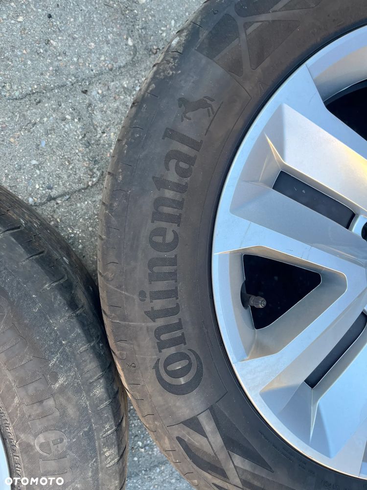 RENAULT CAPTUR II LIFT KOŁA STALOWE 215/60R17 CONTINENTAL - 2