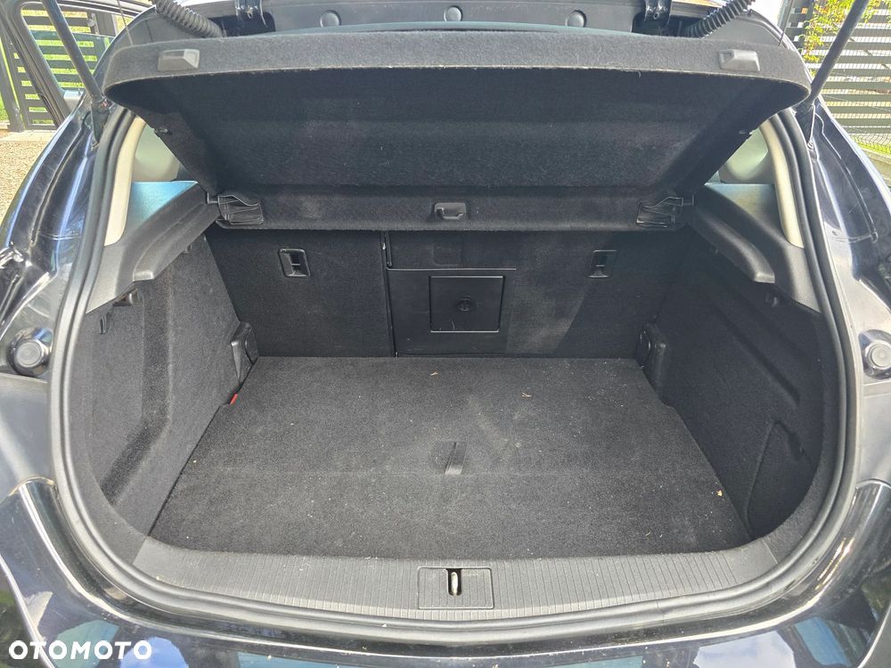 Opel Astra IV 1.6 T Cosmo - 23