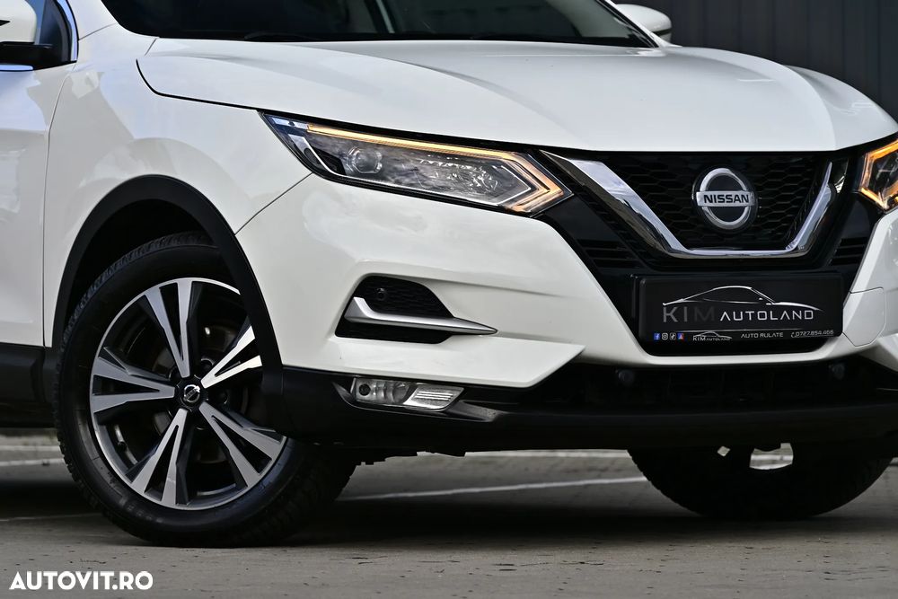 Nissan Qashqai 1.7 dCi TEKNA - 24