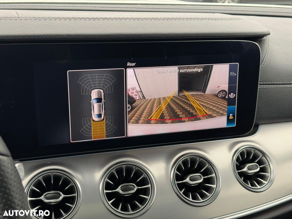 Mercedes-Benz E - 15