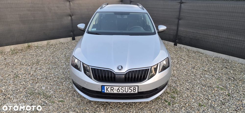 Skoda Octavia 2.0 TDI SCR Ambition DSG - 4