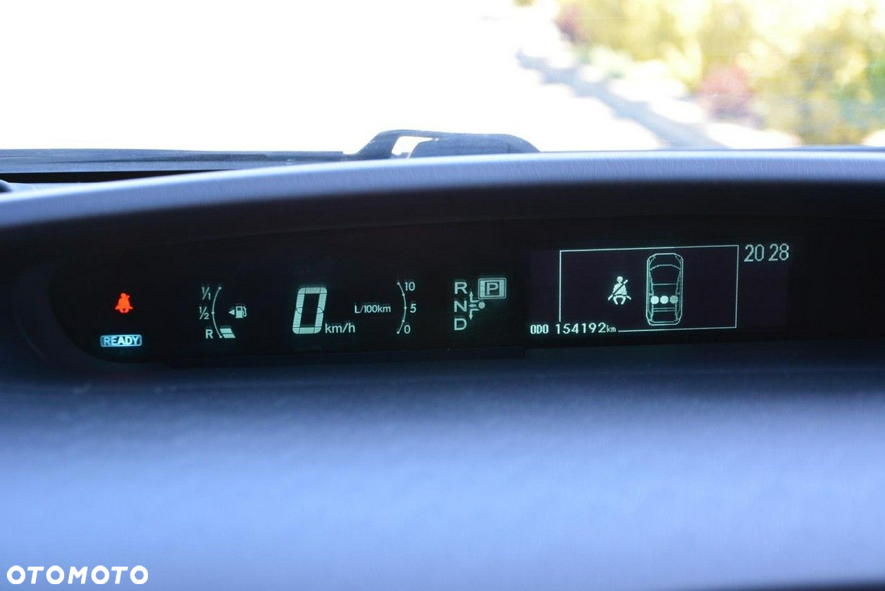 Toyota Prius - 27