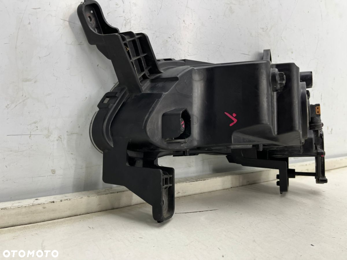 Lampa reflektor Hyundai H1 II H-1 II H200 Starex TQ LIFT 17-23r. PRAWY przedni halogen swiatło - 10