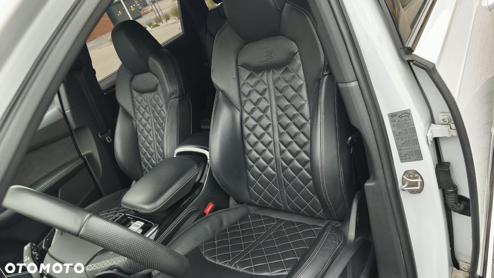 Audi Q7 - 13