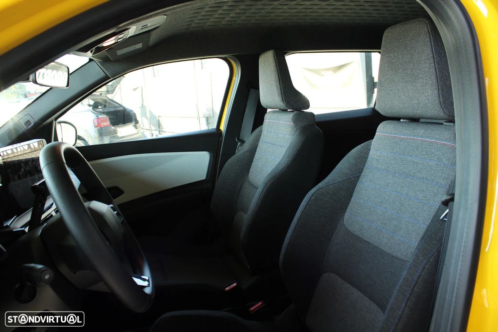 Renault 5 E-Tech 40 kWh Techno Autonomia Urbana - 37