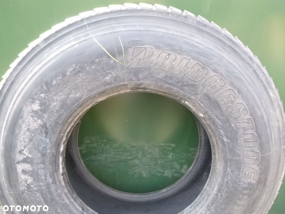 Opona ciężarowa 13/22.5 Bridgestone M729. Opony ciężarowe - 3
