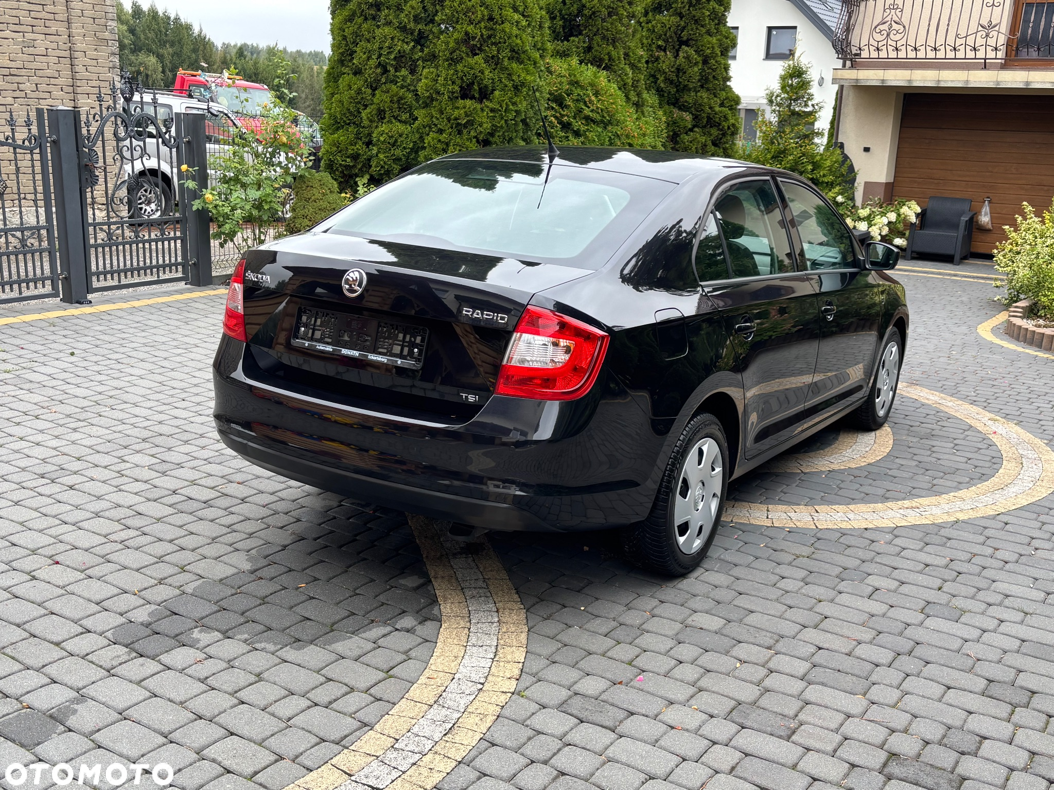 Skoda RAPID 1.2 TSI Active - 3
