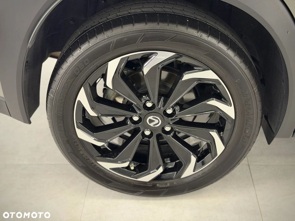 Lexus UX 300h F Sport Design - 32