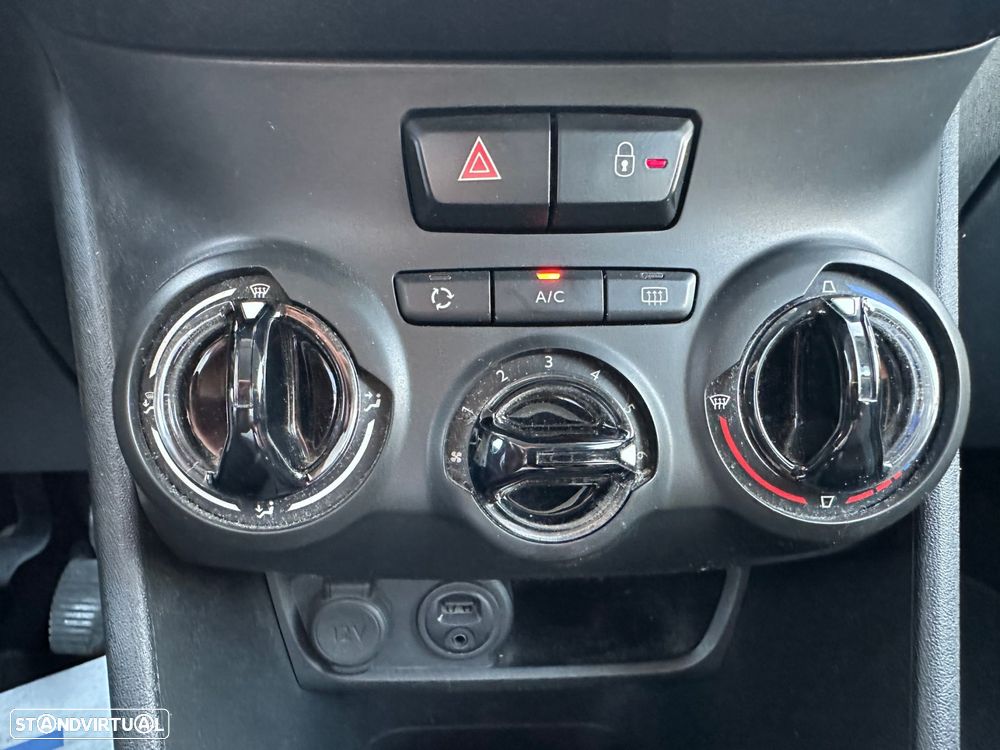 Peugeot 208 1.2 PureTech Style - 23
