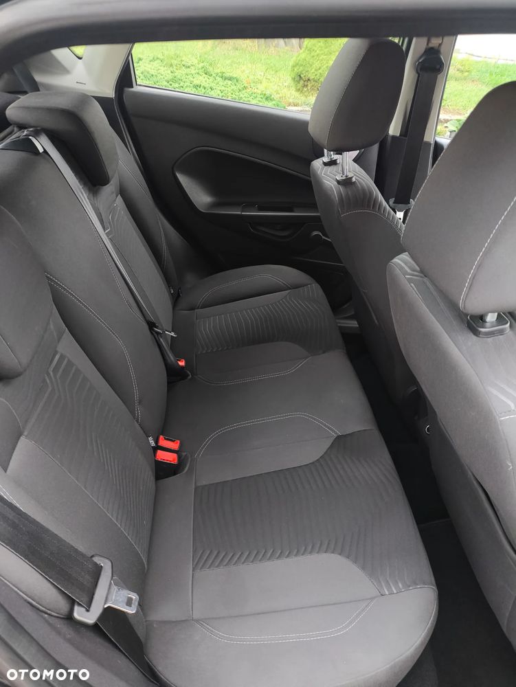 Ford Fiesta 1.25 Titanium X - 25