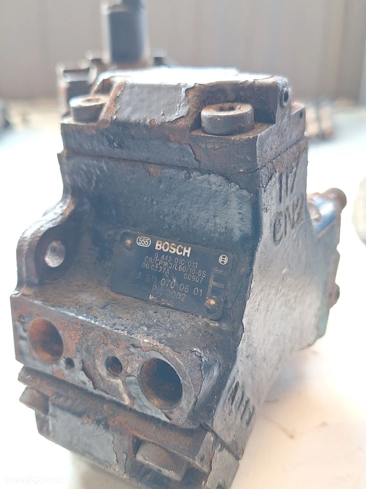 НURT Pompa wysokociśnieniowa Common Rail Bosch 0445010013 A6110700601 - 4