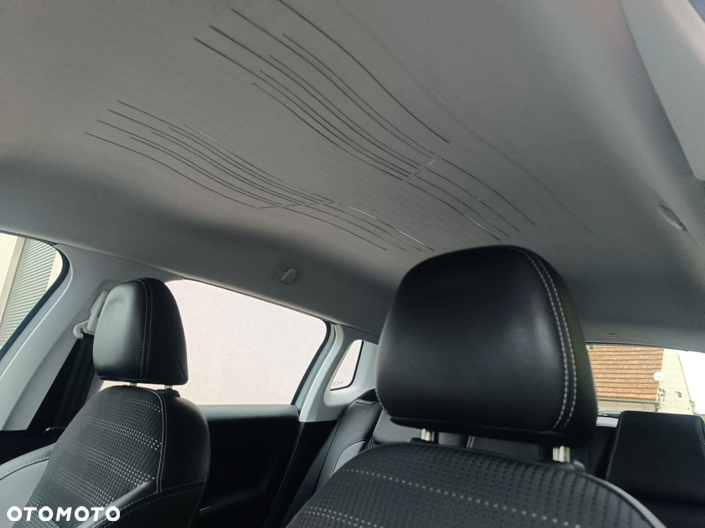 Peugeot 2008 1.6 BlueHDi Allure - 21