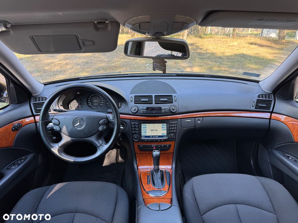 Mercedes-Benz Klasa E 200 Kompressor Automatik Avantgarde - 15