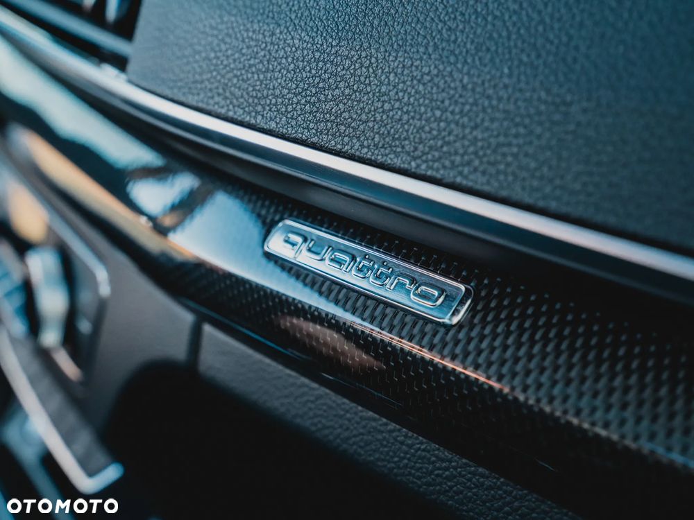 Audi SQ5 - 25