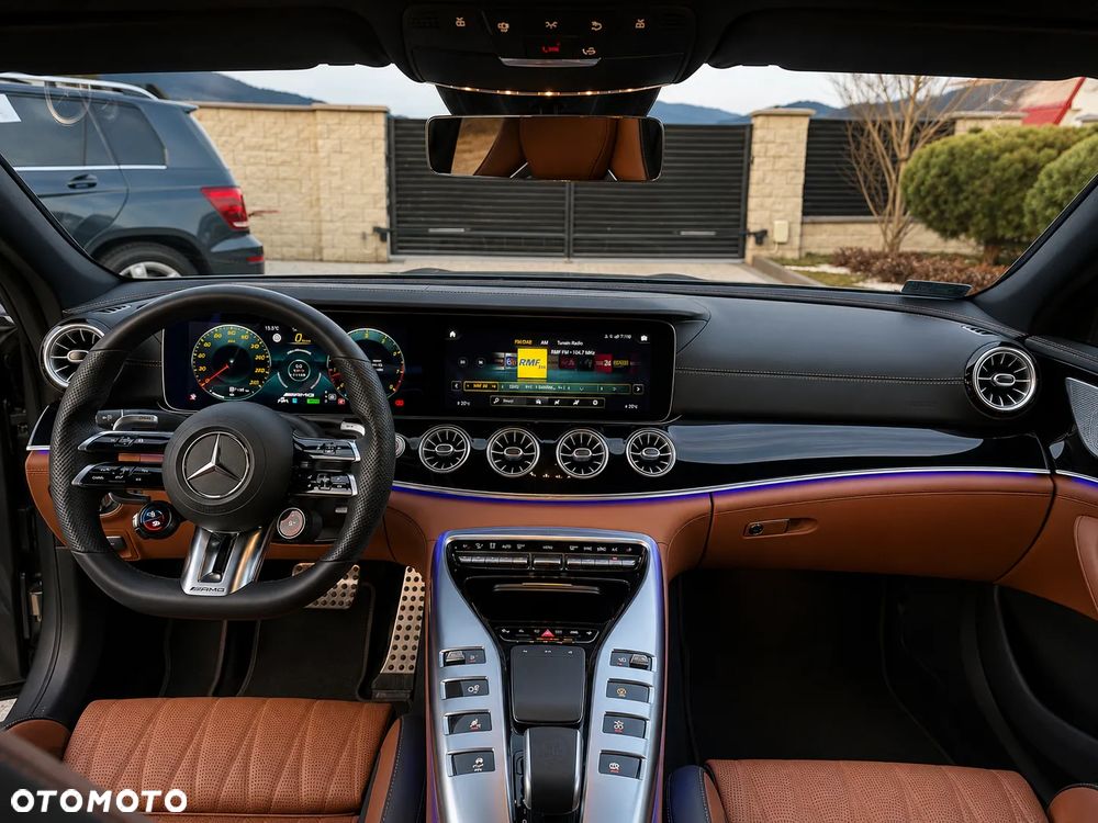 Mercedes-Benz AMG GT 43 4-Matic+ - 2