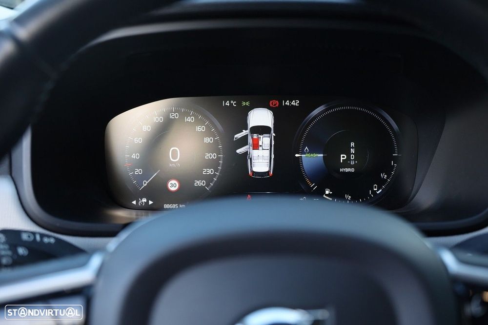 Volvo V90 2.0 T6 PHEV Inscription Expression AWD - 31