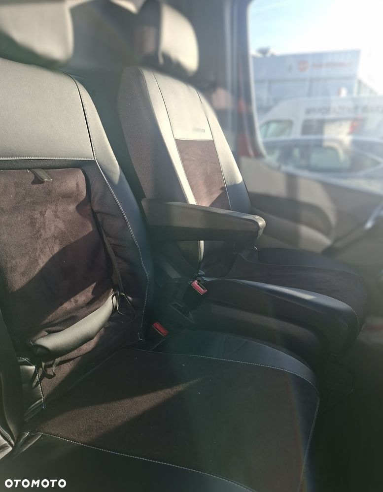 Volkswagen CRAFTER - 9