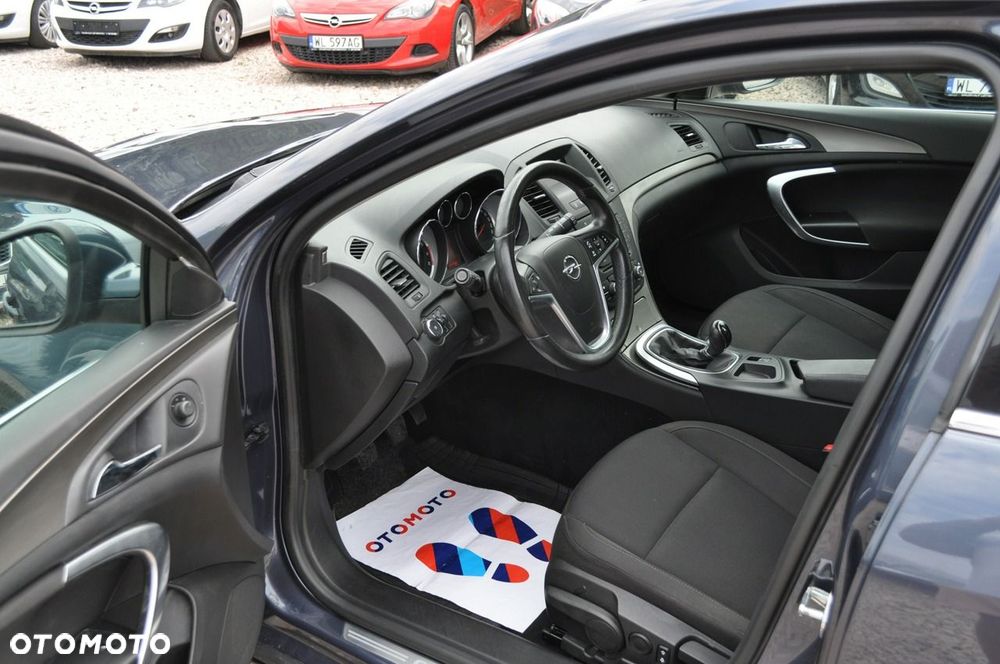 Opel Insignia 1.8 Design Edition - 16