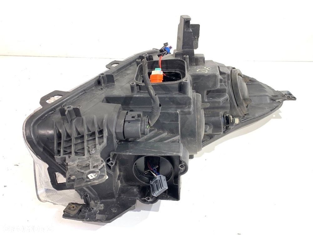 REFLEKTOR LEWY PRZÓD XENON  FORD USA ESCAPE III 2012 - 2019 2.0 Ecoboost 179 kW [242 KM] 2017 - - 5