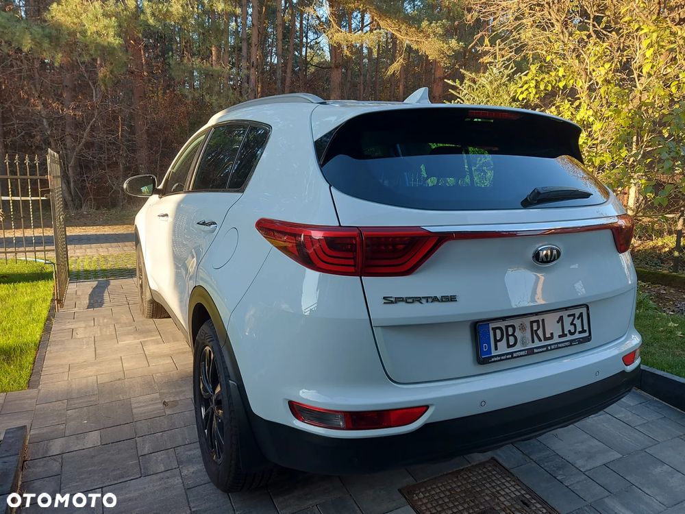 Kia Sportage 1.6 GDI 2WD Black Edition - 5