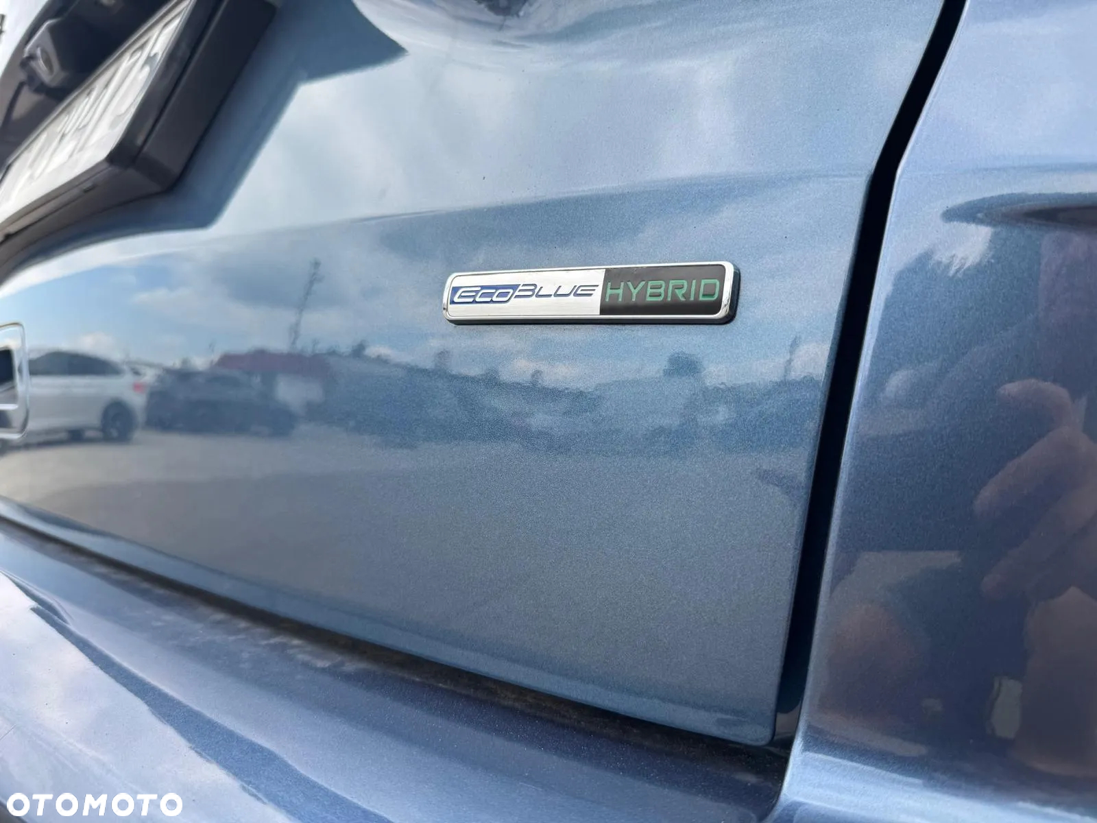 Ford Kuga 2.0 EcoBlue Hybrid ST-LINE - 15