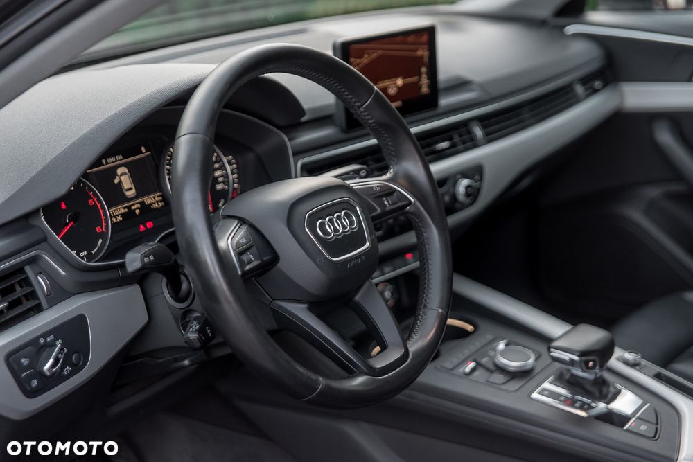 Audi A4 Avant 2.0 TDI S tronic design - 24