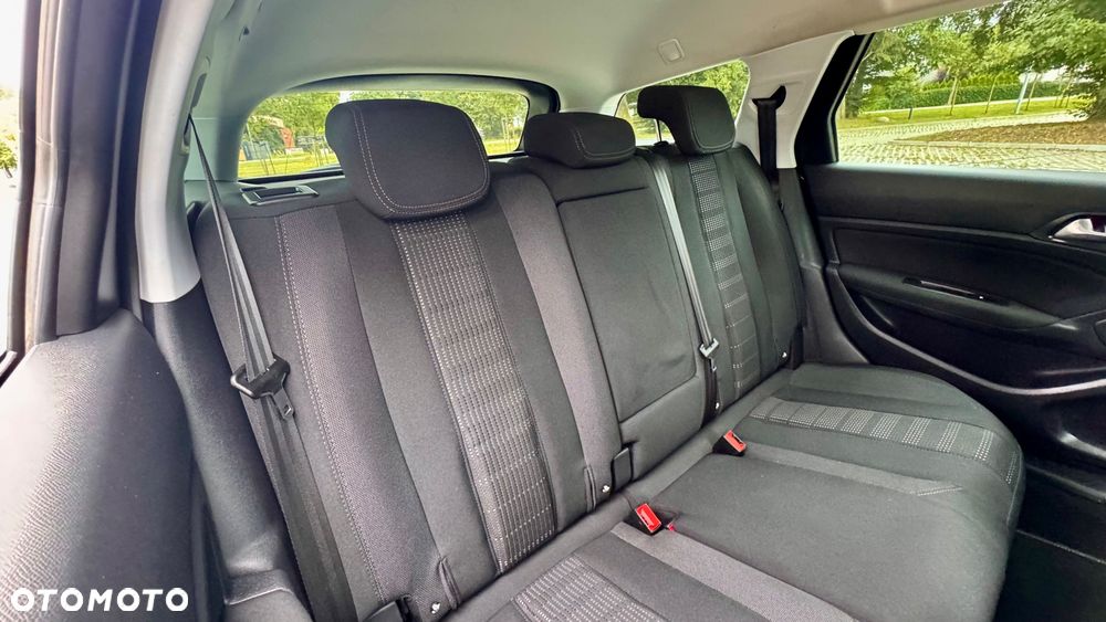 Peugeot 308 BlueHDi 120 Stop & Start Business-Line - 39