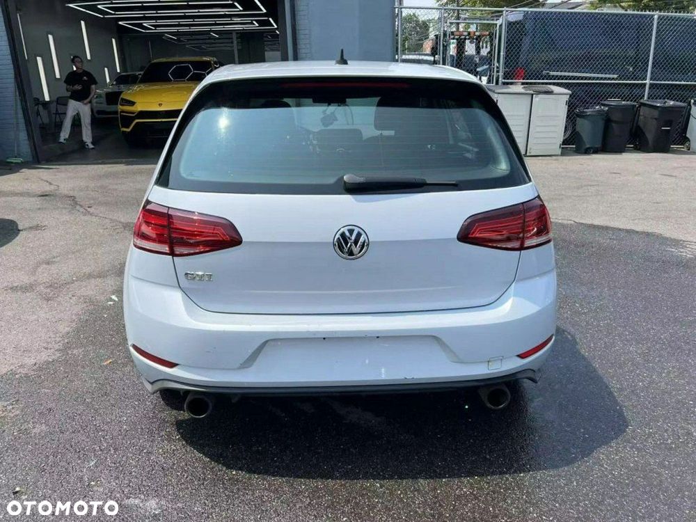 Volkswagen Golf 2.0 TSI GTI DSG - 6