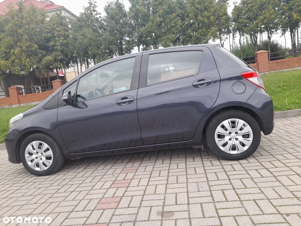 Toyota Yaris - 4