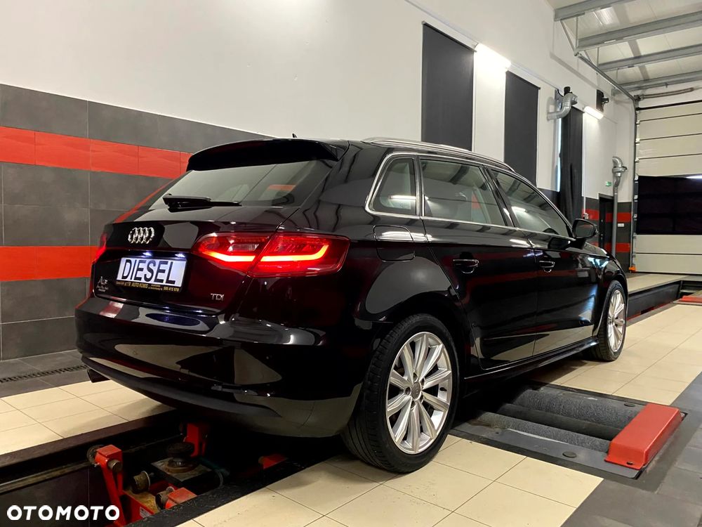 Audi A3 Sportback 1.6 TDI clean diesel Ambiente - 9