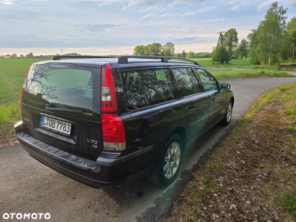 Volvo V70 D5 Comfort - 3