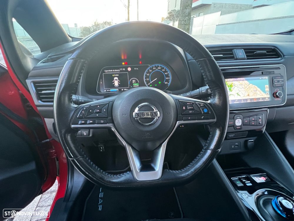 Nissan Leaf Tekna Two Tone+ProPilot Park - 35