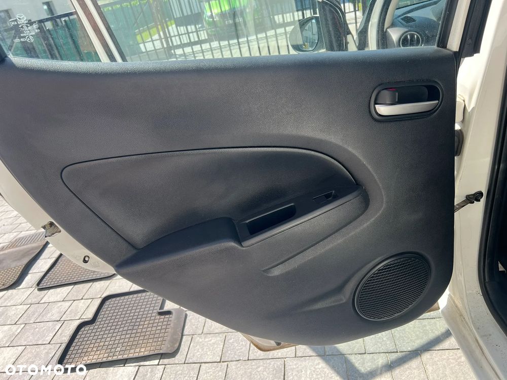 Mazda 2 1.3 Impuls - 18