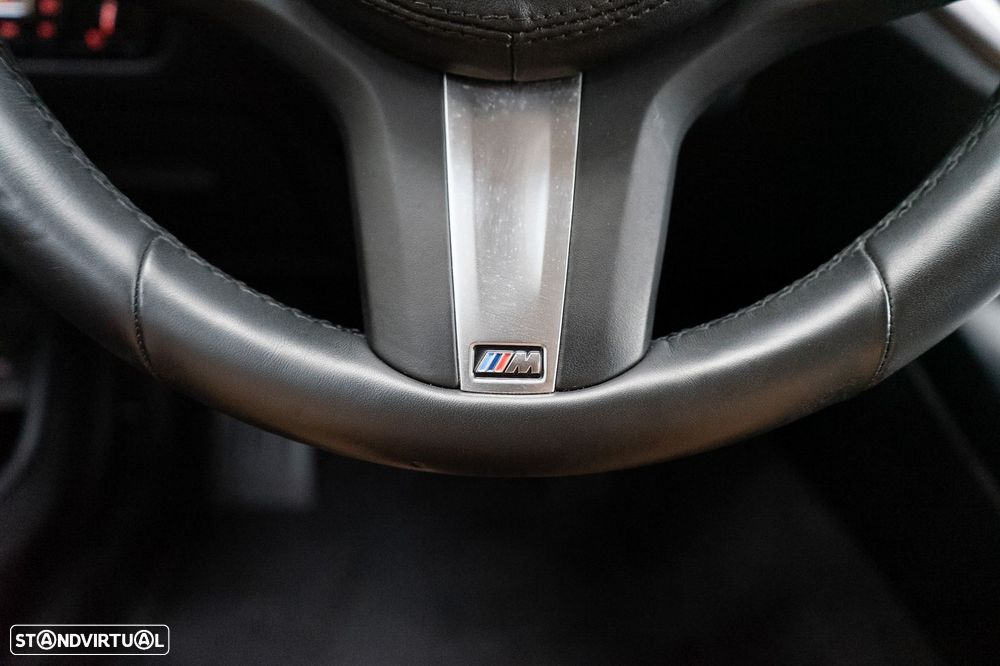 BMW 318 d Aut. Sport Line - 44