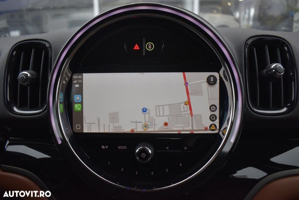 Mini Countryman - 15