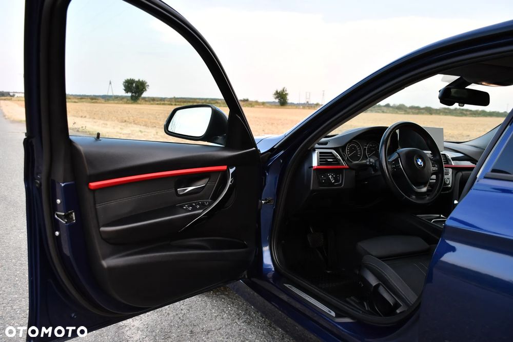 BMW Seria 3 318i Sport Line - 5