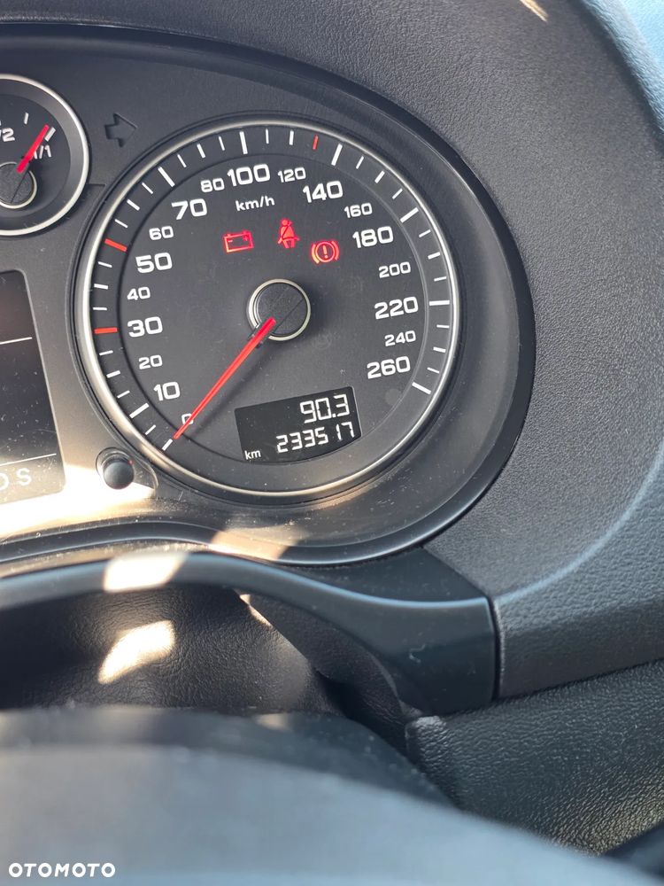 Audi A3 1.6 Attraction S tronic - 16