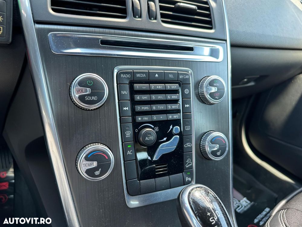 VOLVO XC60 2015 — imagine 15