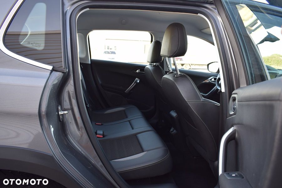 Peugeot 2008 PureTech 110 Stop&Start Allure - 9
