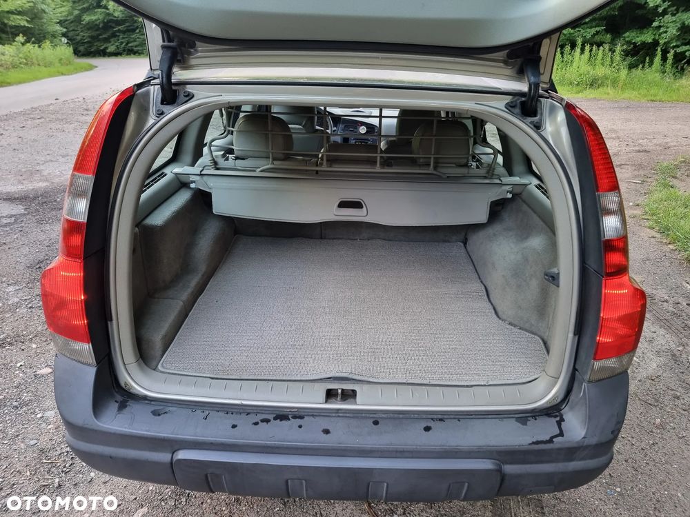 Volvo V70 Cross Country 2.4 AWD - 7
